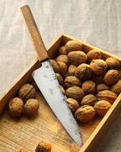 Charger l'image dans la galerie, Gyuto 171mm manche noyer