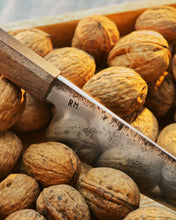 Charger l'image dans la galerie, Gyuto 171mm manche noyer